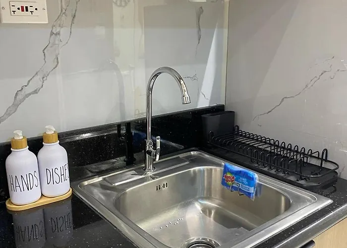 Stylish Space Near Sm Mall Of With Wifi Apartment Manila
